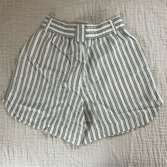 Madewell - Linen-Blend Curved-Hem Shorts in Stripe NWT Size S - Picture 6 of 8